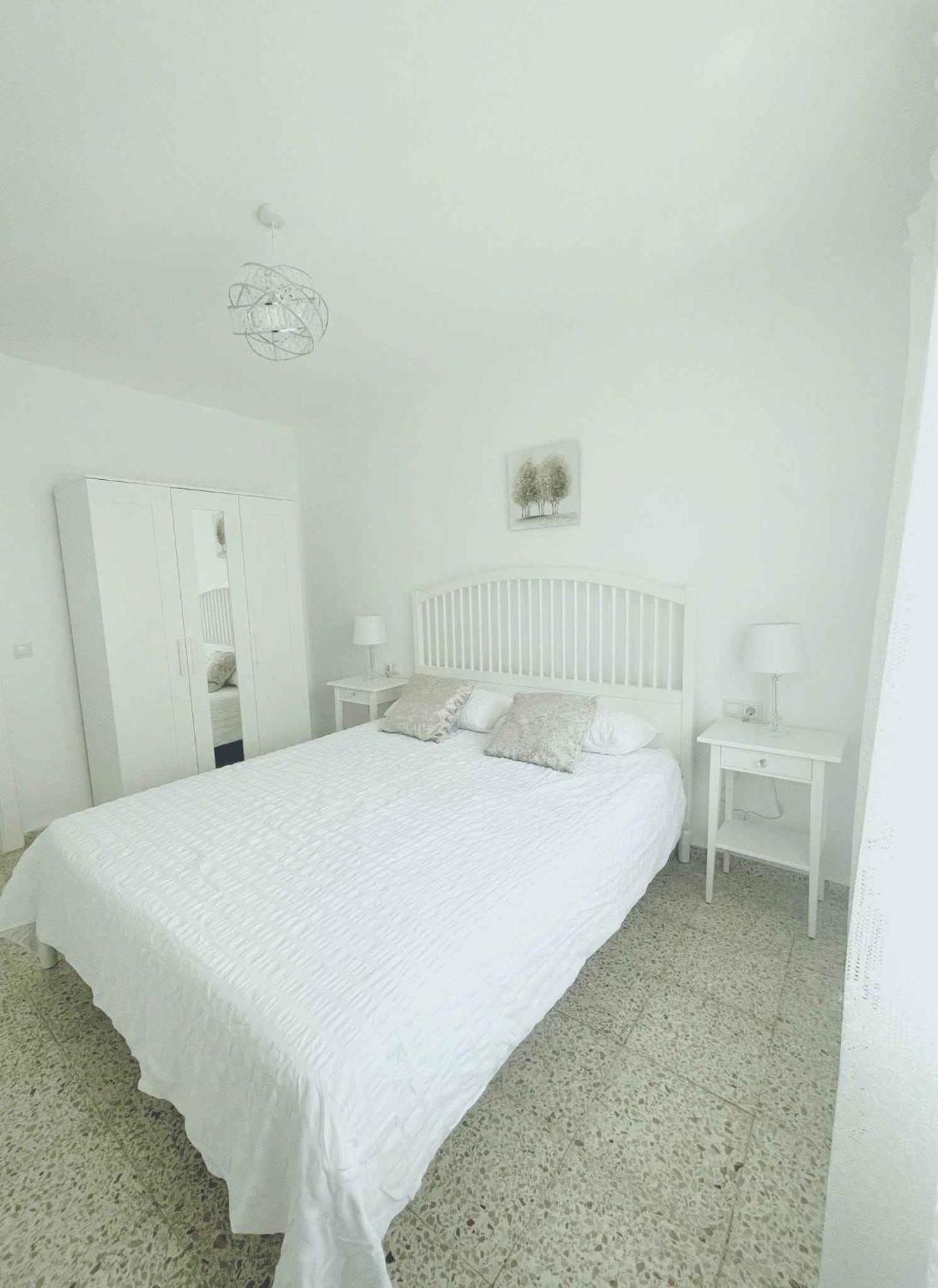 Ninas Nerja